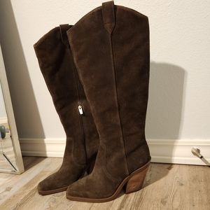 VINCE CAMUTO Afelia Suede Knee High Boot